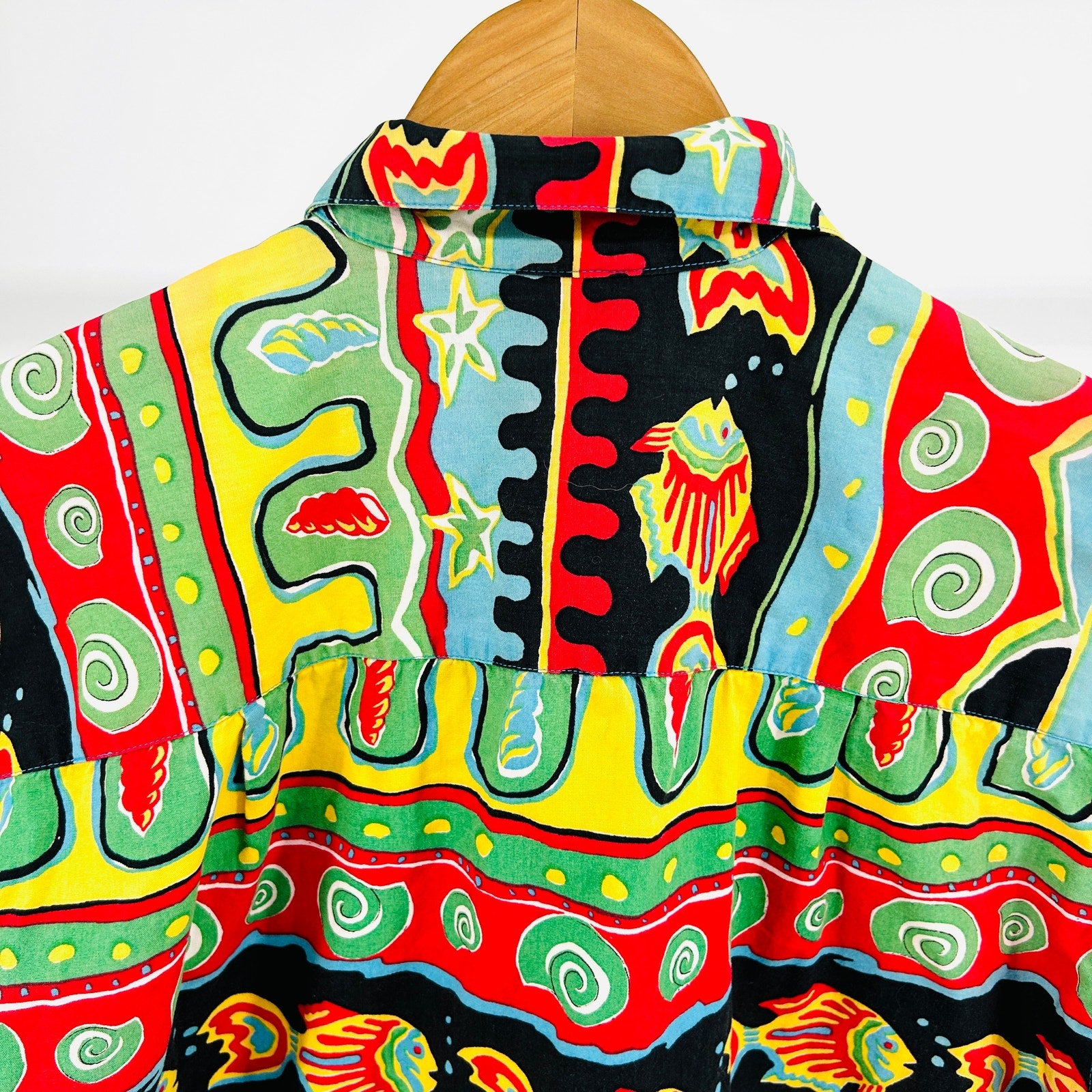 Vintage 90s Bechame Casual Multicolor 100% Cotton Fish Print Button Down Shirt