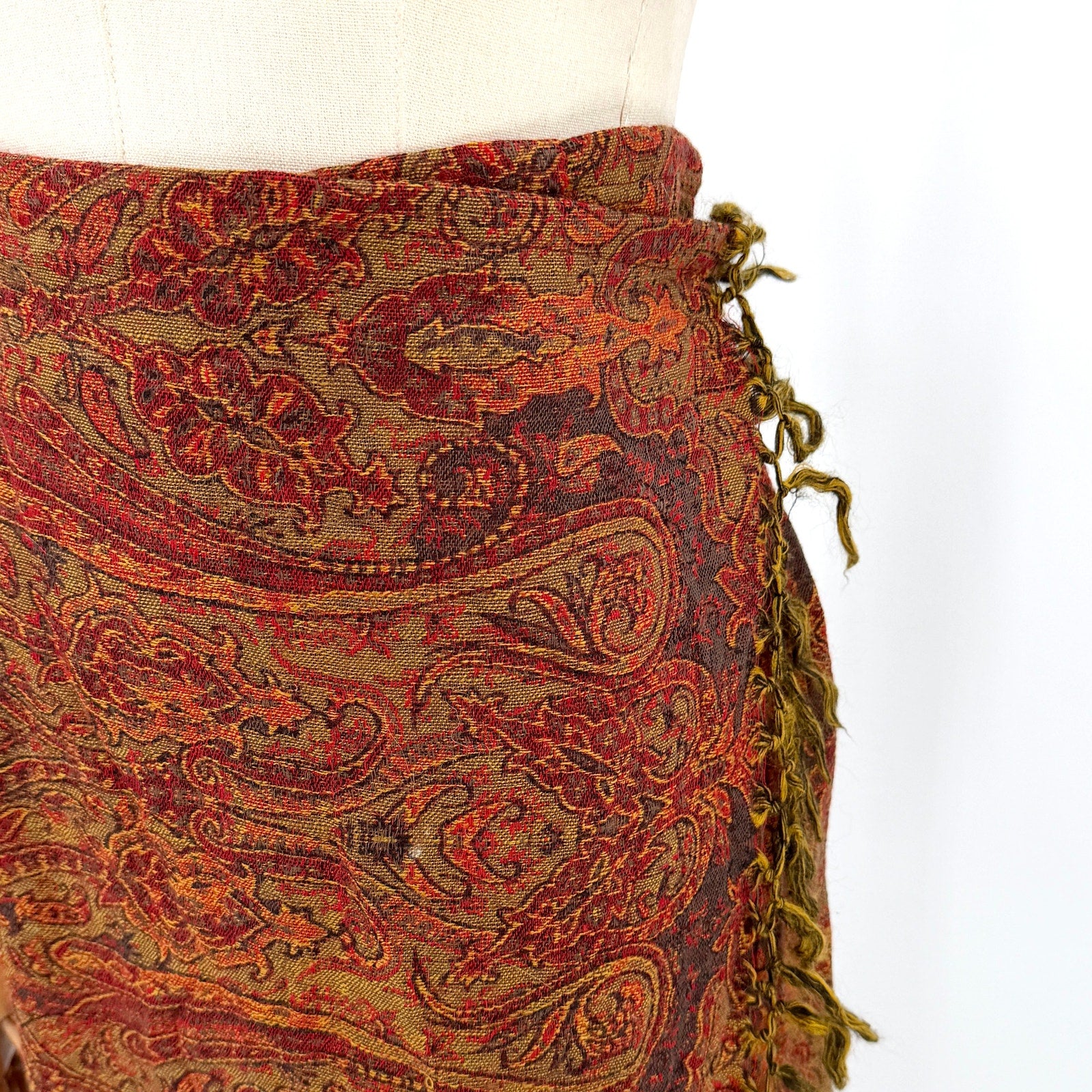 Vintage 90s Tasha Polizzi Red Olive 100% Wool Paisley Boho Wrap Skirt