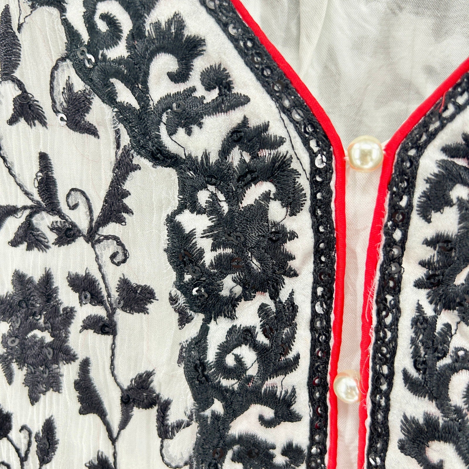 Vintage Y2K Chiffon Studio Black White Embroidered Silk Indian Kurta