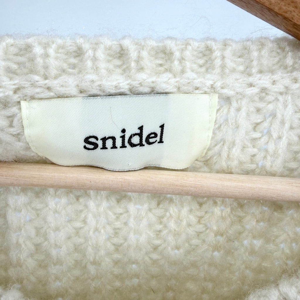 Snidel Ivory Chunky Cable Knit Cropped Dolman Sleeve Sweater