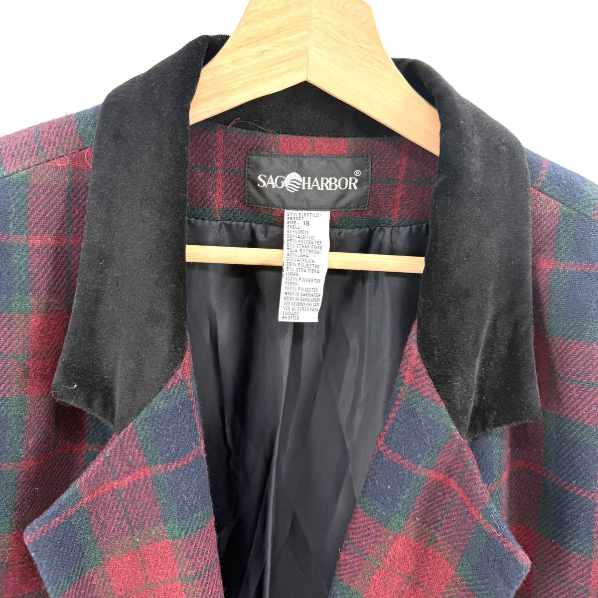 Vintage 90s Sag Harbor Red Navy Plaid Oversized Velvet Collar Blazer