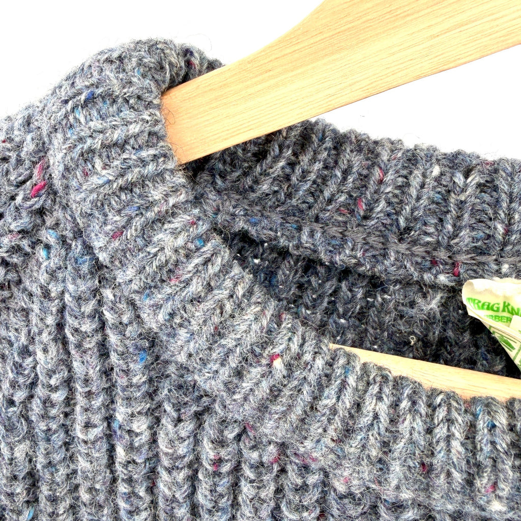 Vintage 80s Irish Trag Knitwear Blue Slate Grey 100% Wool Sweater