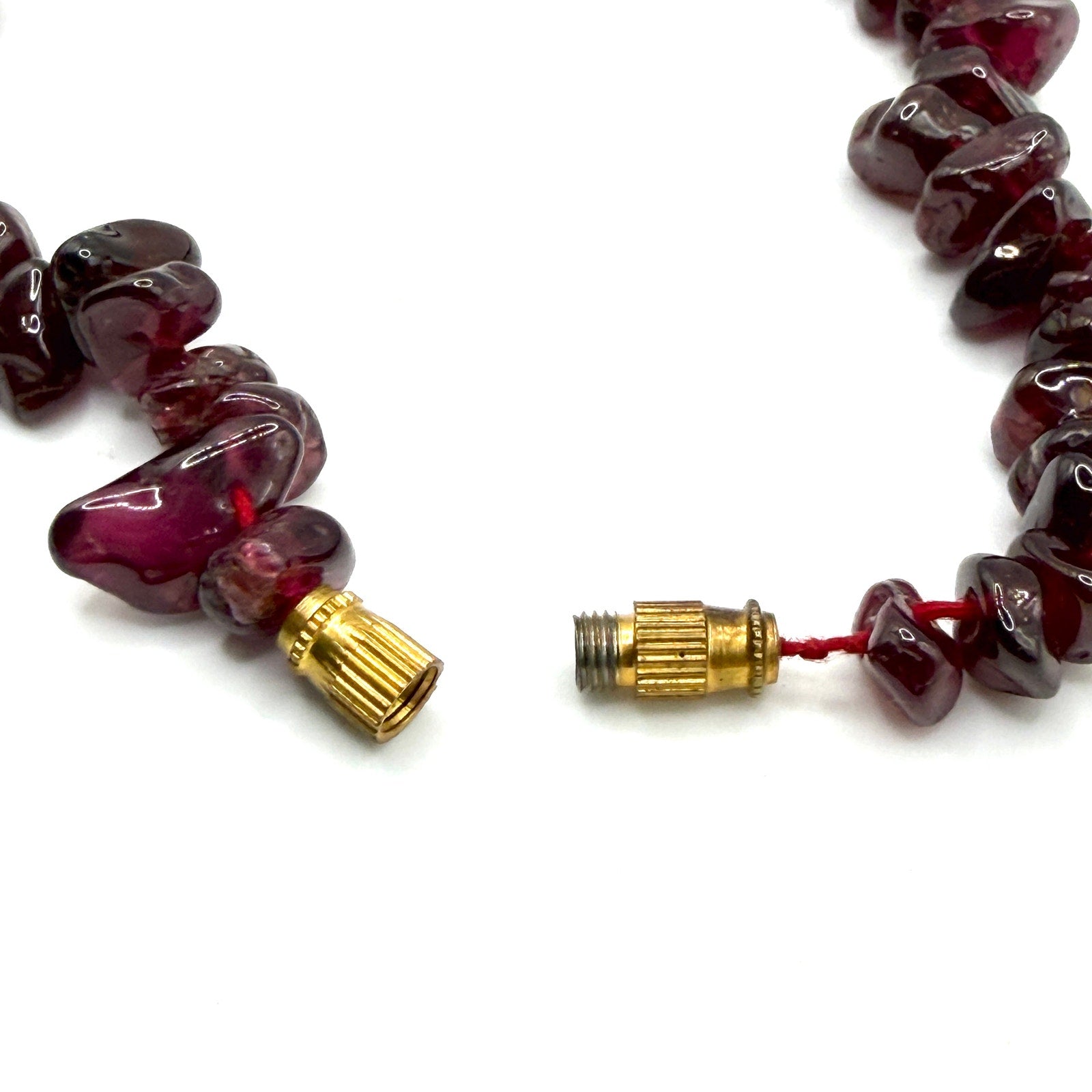 Vintage 90s Red Garnet Gemstone Chip Strand Barrel Clasp Necklace