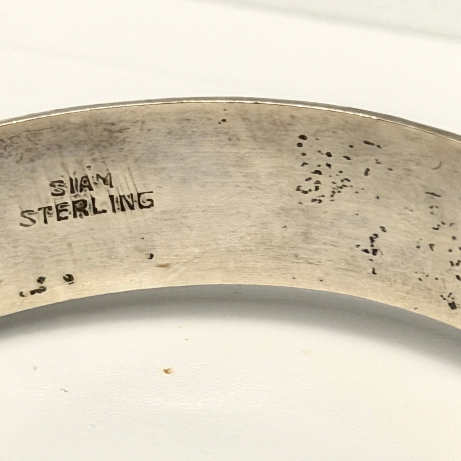 Vintage 50s Stamped Siam Sterling Silver Blue Niello Hinged Bangle