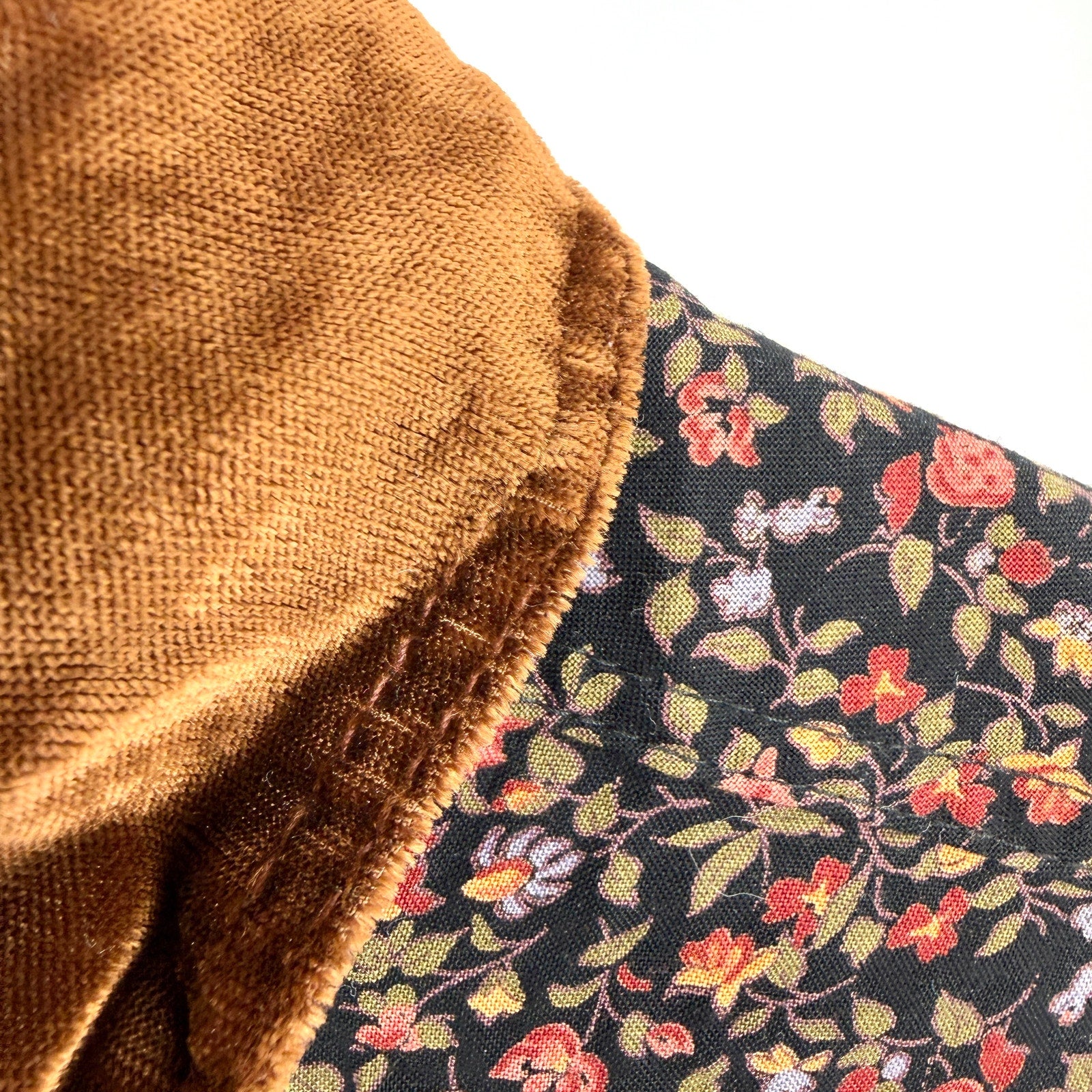Vintage 80s Liza Lynn Black Floral Grunge Velvet Collar Button Down Blouse