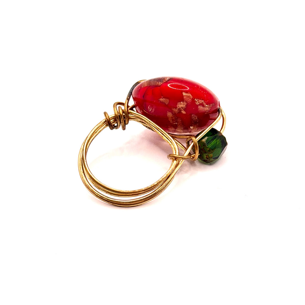 Vintage 90s Gold Wire Wrapped Red Foil Glass Bead Ring