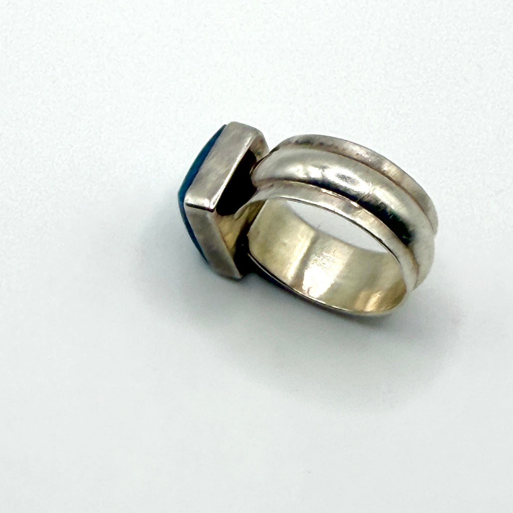 Vintage 90s Blue Lapis Sterling Silver Stamped Boho Statement Ring