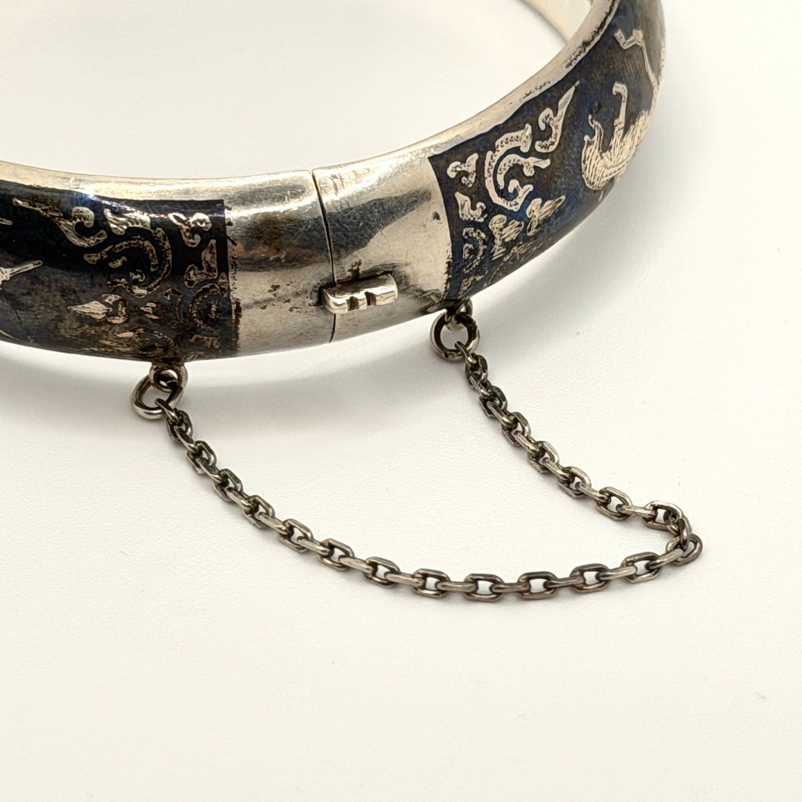 Vintage 50s Stamped Siam Sterling Silver Blue Niello Hinged Bangle