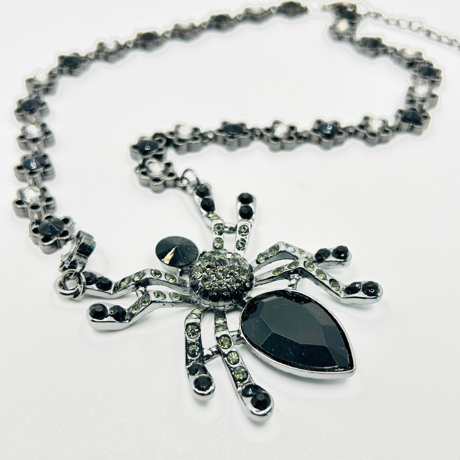 Vintage y2k Pier 1 Imports Silver Black Rhinestone Spider Pendant Necklace