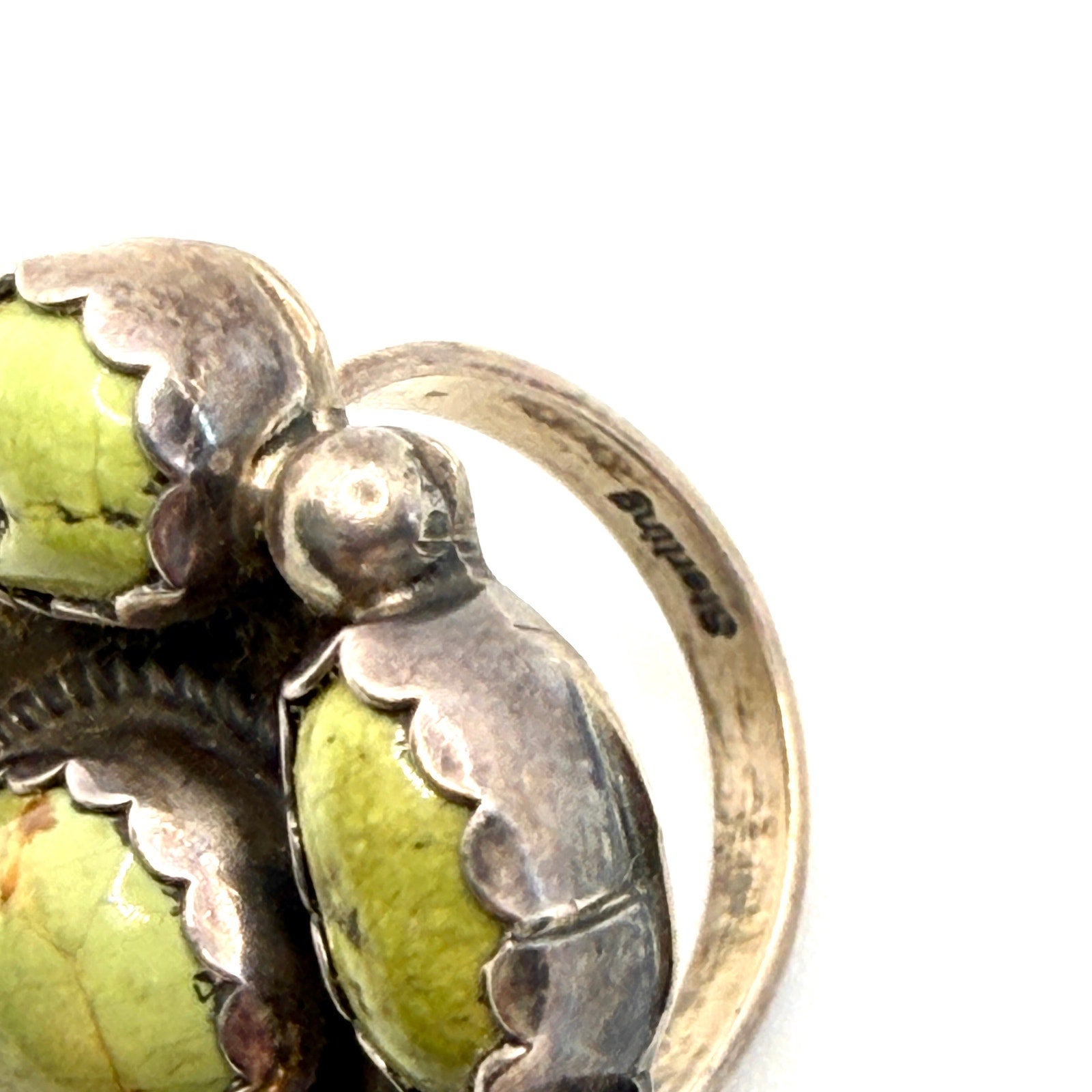 Vintage 90s Lime Green Gaspeite Sterling Silver Southwestern Cluster Ring