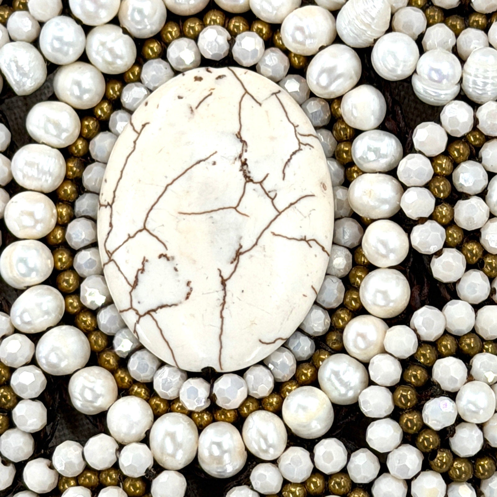 Vintage Handcrafted Freshwater Pearl White Howlite Bib Statement Necklace