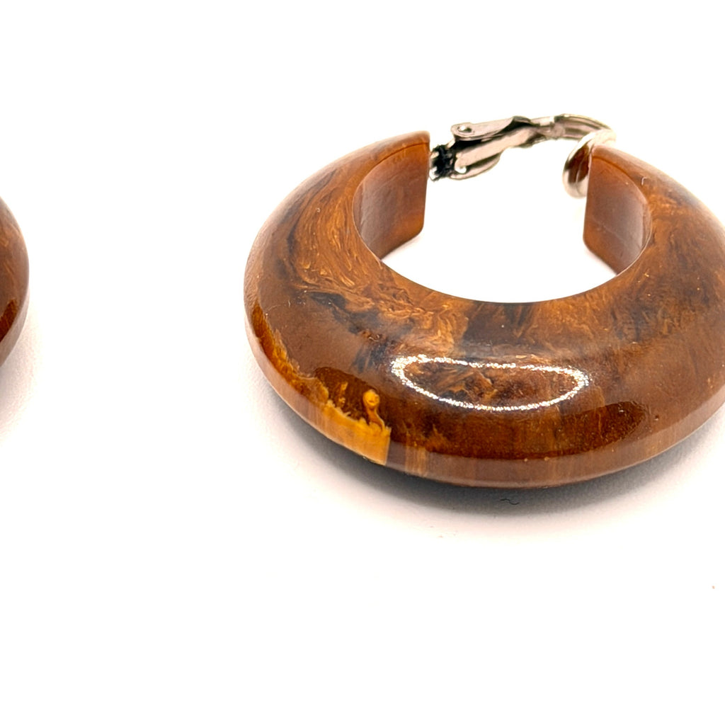 Vintage 70s Brown Tortoise Resin Chunky Crescent Hoop Clip On Earrings