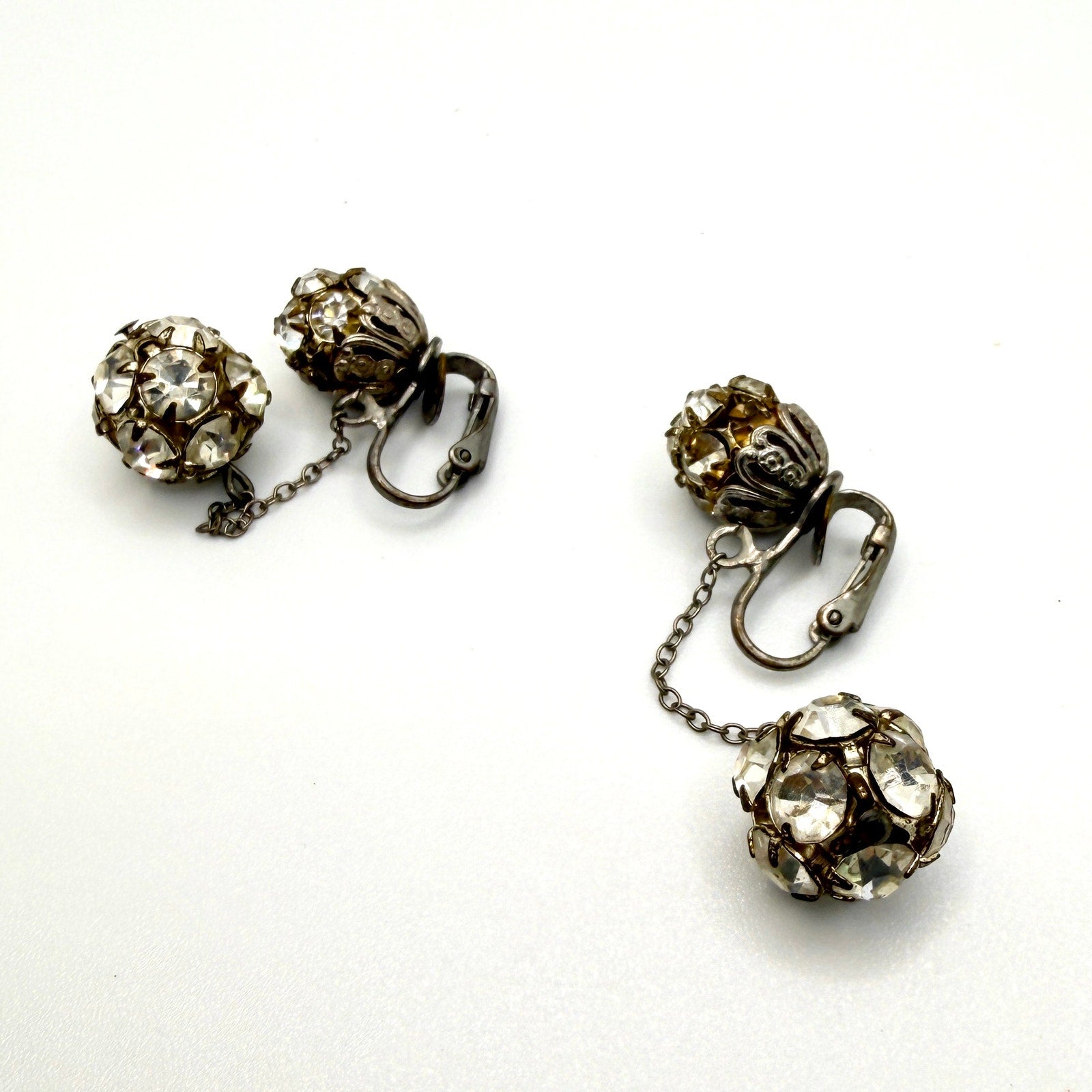 Vintage 60s Silver Clear Rhinestone Midcentury Glamour Dangle Clip-on Earrings