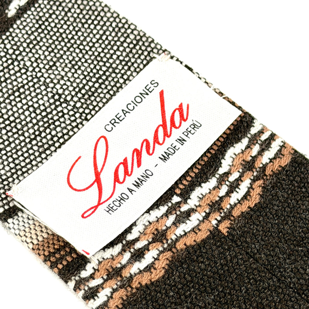 NEW Vintage 90s Creaciones Landa Brown 100% Wool Andean Folk Llama Hand Made Tie