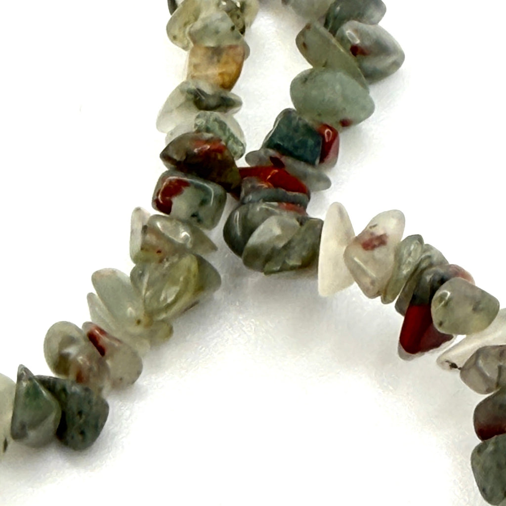 Vintage 90s Fancy Jasper Green Red Gemstone Chip Endless Layering Necklace