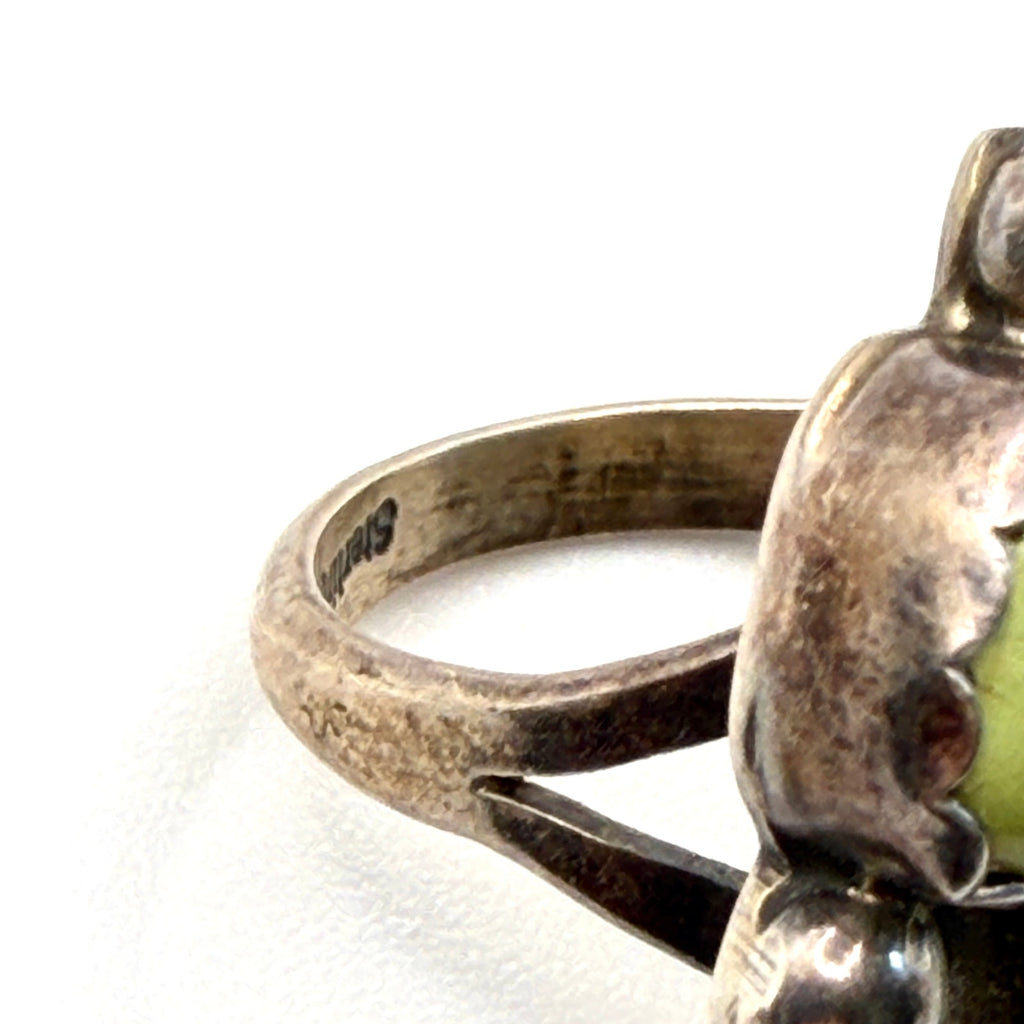 Vintage 90s Lime Green Gaspeite Sterling Silver Southwestern Cluster Ring