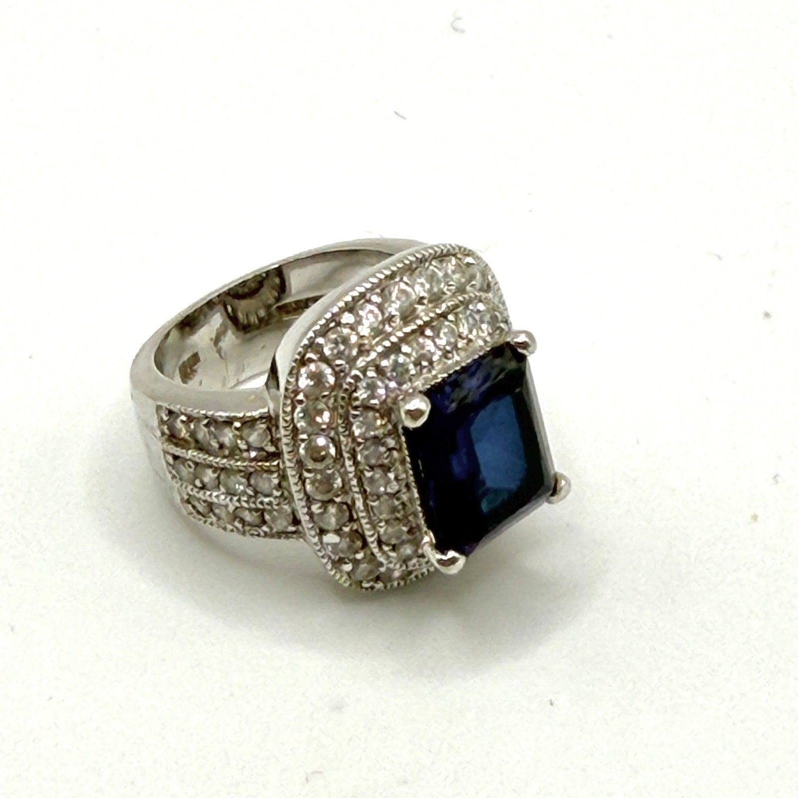 Vintage Y2K Sterling Silver Sapphire CZ Halo Pave Statement Ring