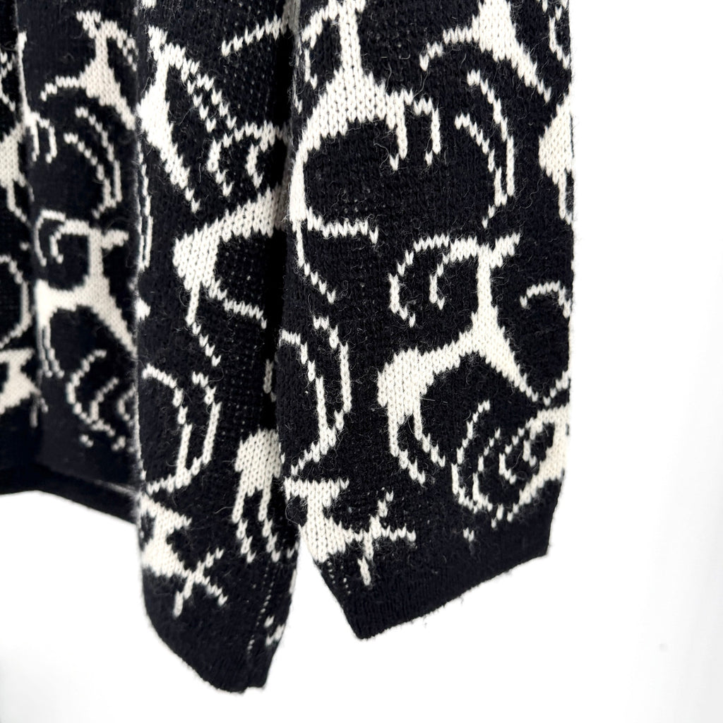 Vintage 80s Benetton Black White 100% Wool Reindeer Motif Crew Neck Sweater