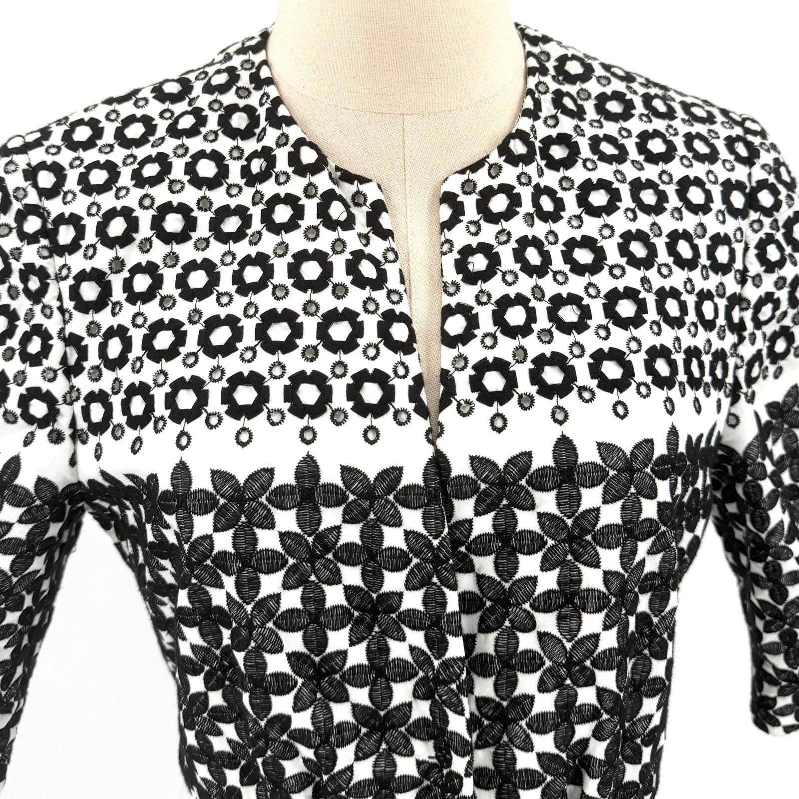 Elie Tahari Black White 100% Cotton Embroidered Eyelet Shift Coat Dress