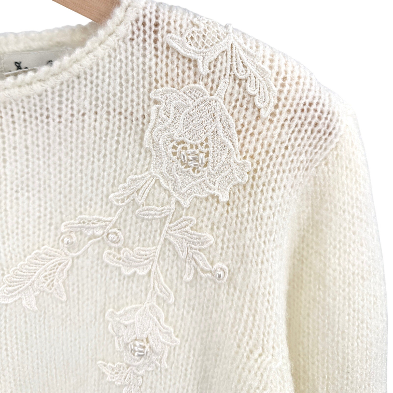 Vintage 90s Dana Ashley Cream Lace Pearl Keyhole Sweater Top