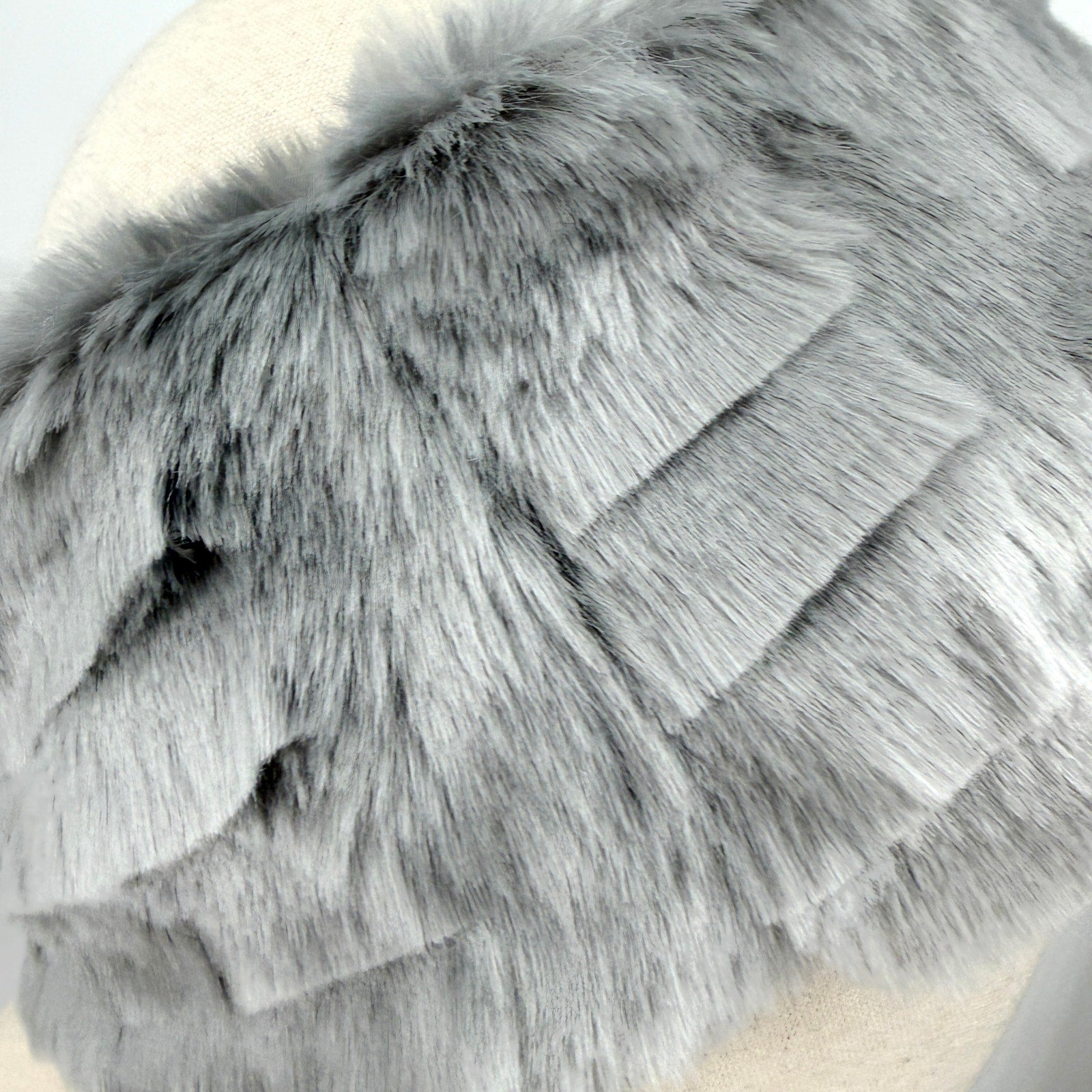 Vintage Y2K Grey Silver Tiered Cozy Ski Ear Warmer Headband