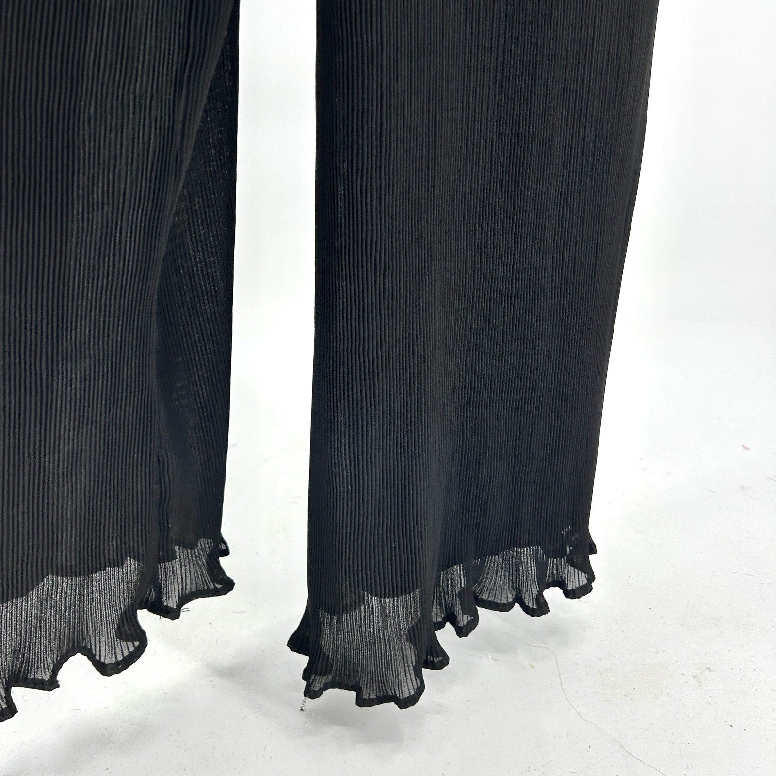 New ASTR The Label Black Chiffon Micro Pleat Ruffle Sleeve Wide Leg Jumpsuit