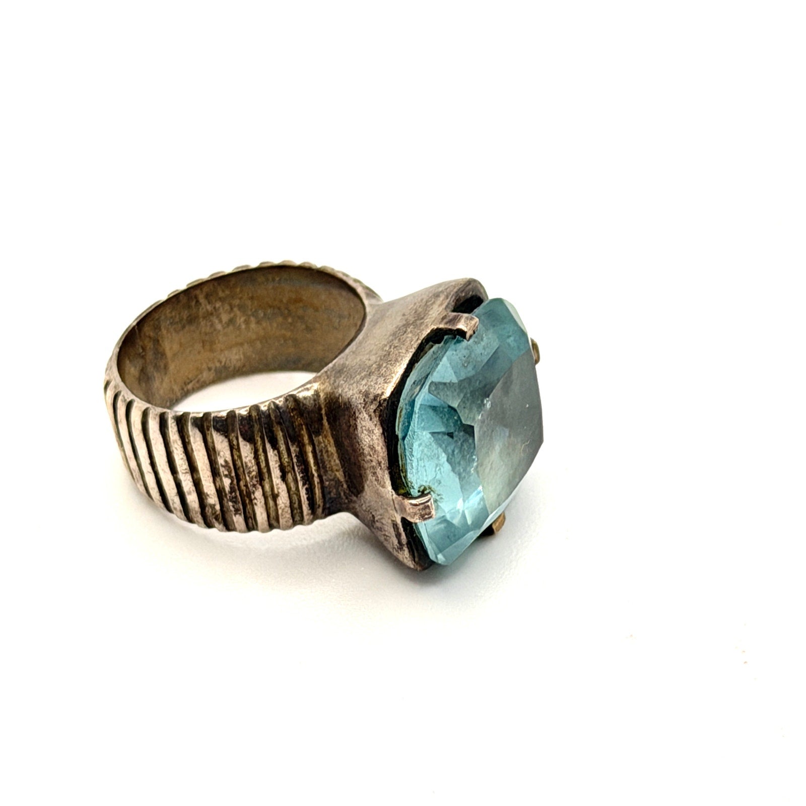 Vintage 70s Blue Topaz Sterling Silver Polish Modernist Hallmarked Ribbed Ring