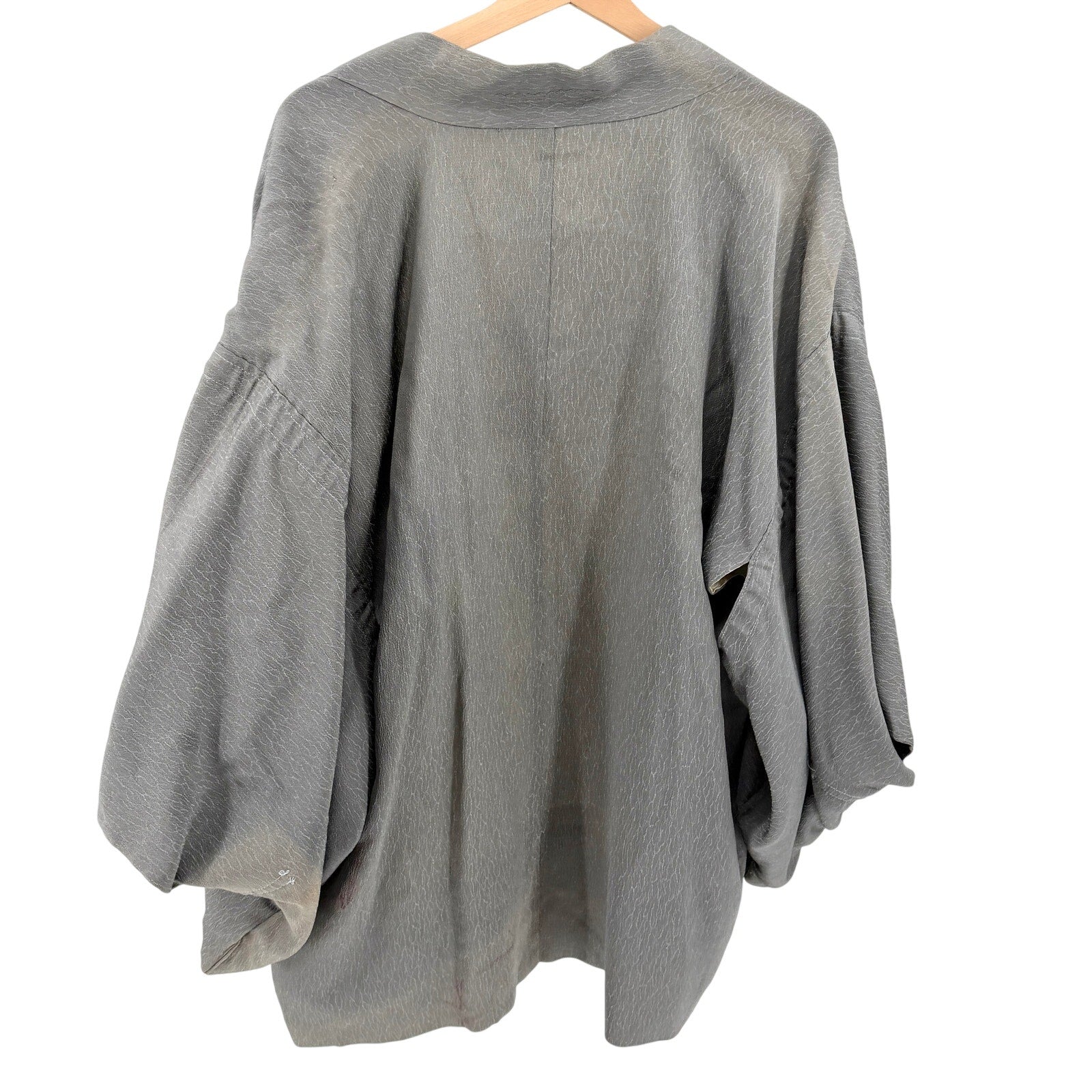 Vintage 70s Gray 100% Silk Boho Crane Art Lining Haori Kimono Jacket