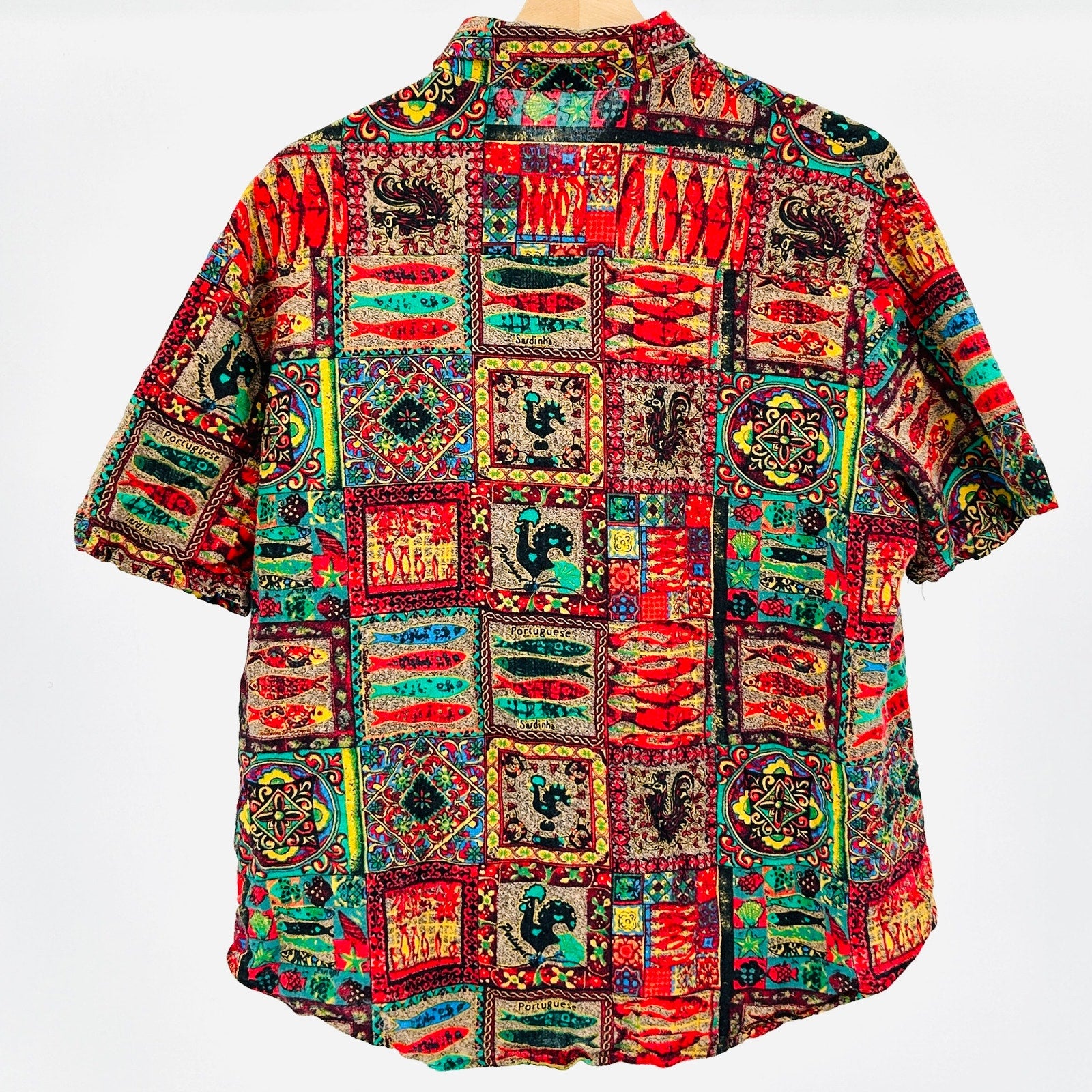 Vintage 90s Red Green Fish Novelty Print Cotton Button Up Boxy Shirt