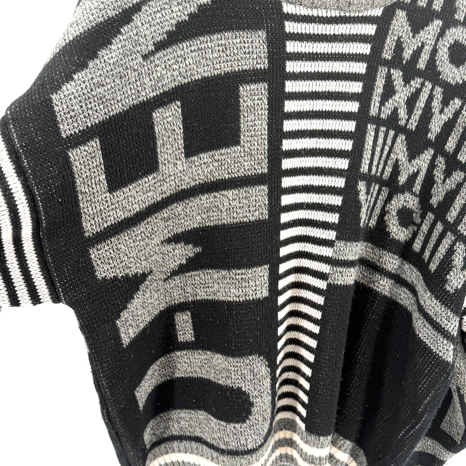 Vintage 80s Umen Black Gray Graphic Roman Numeral Geometric Knit Sweater