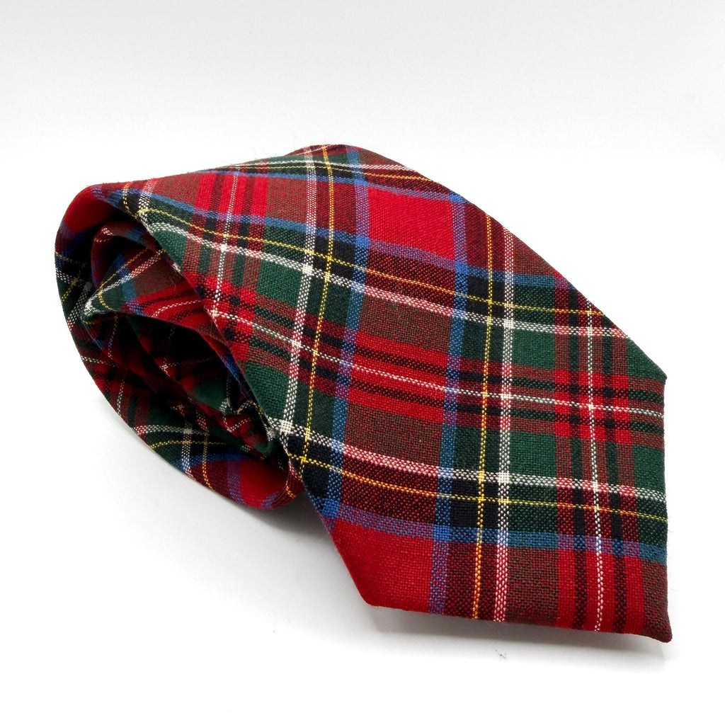 MINT Vintage 80s London 400 100% Wool Red Green Tartan Necktie