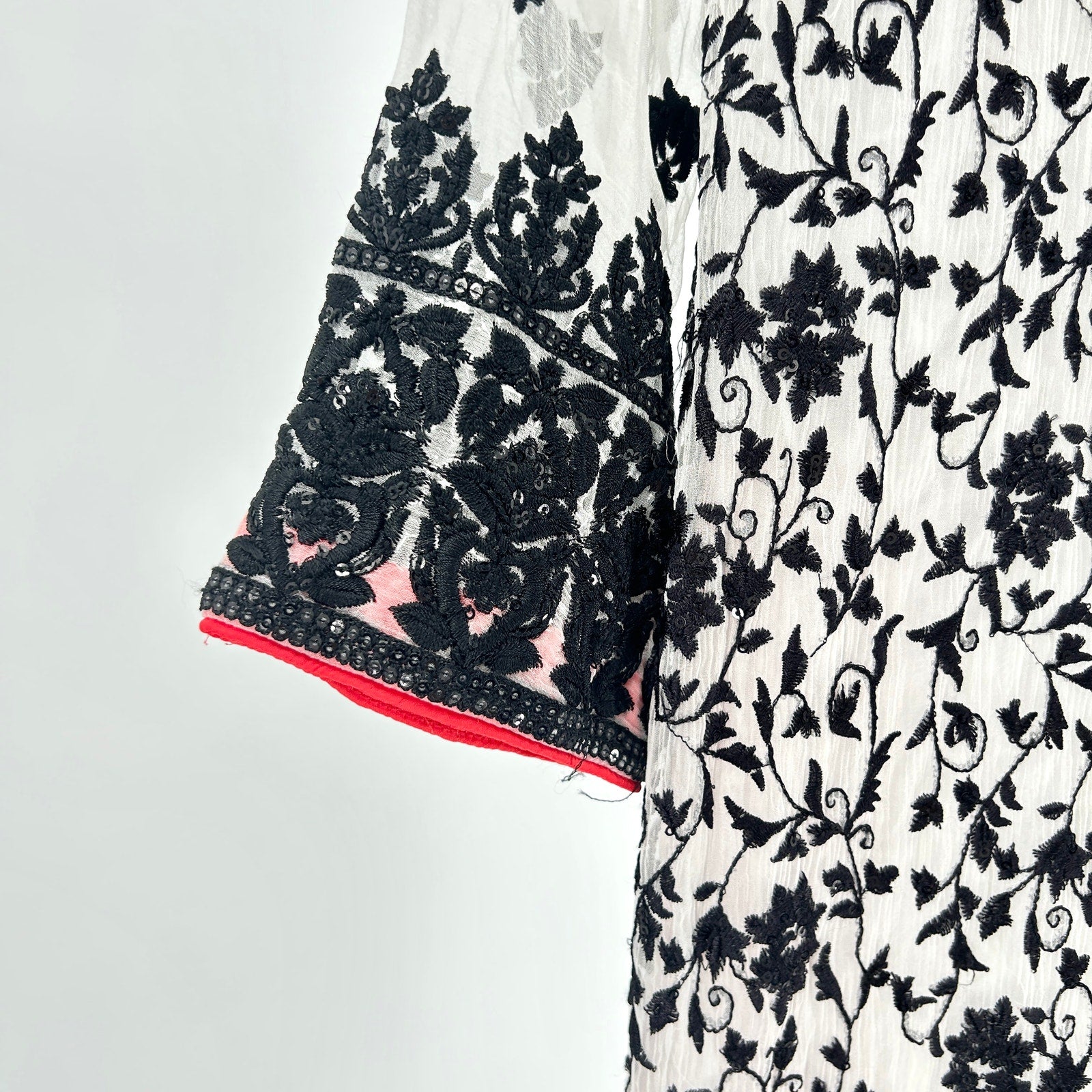 Vintage Y2K Chiffon Studio Black White Embroidered Silk Indian Kurta