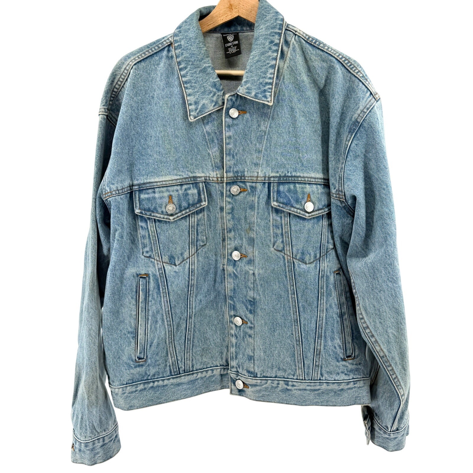 Vintage 90s Warner Bros Looney Tunes Blue Denim Trucker Jacket