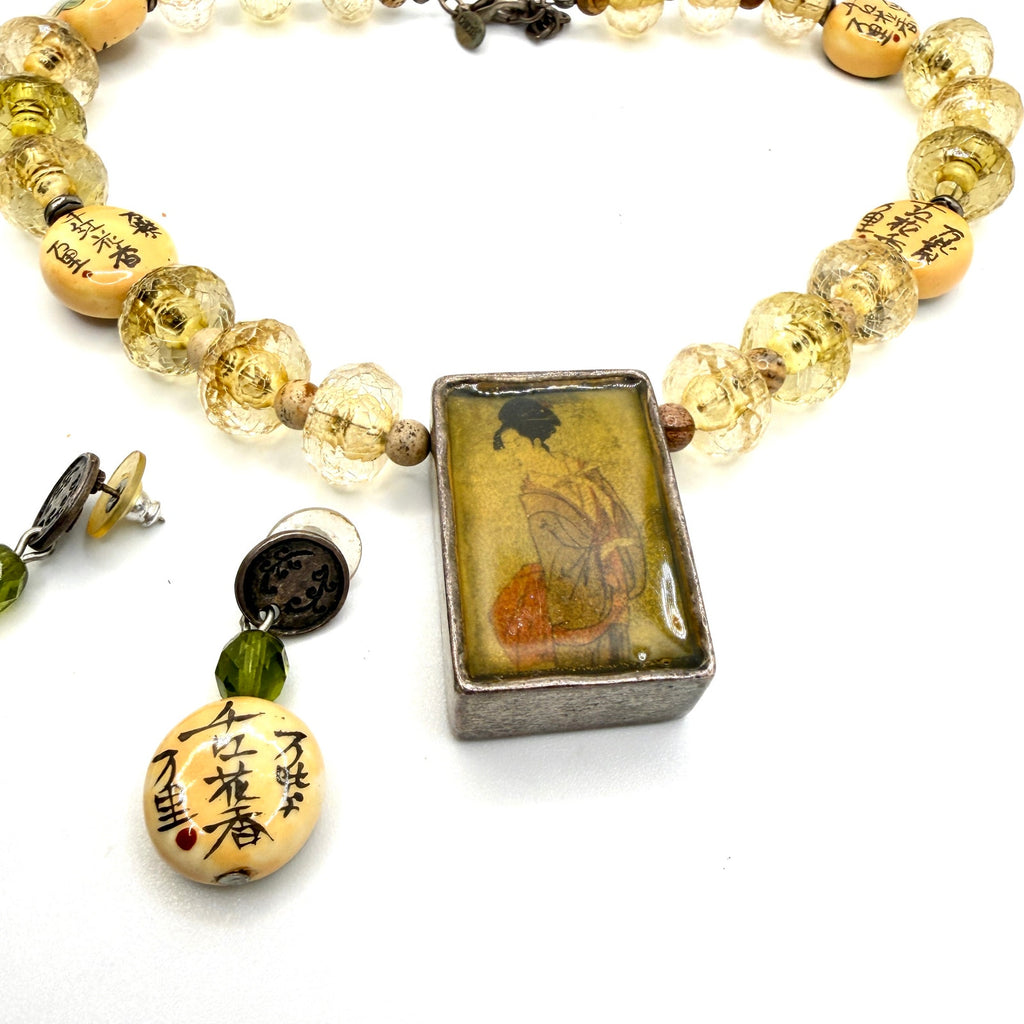 Vintage 90s Chico's Yellow Amber Chinoiserie Geisha Necklace Earring Set
