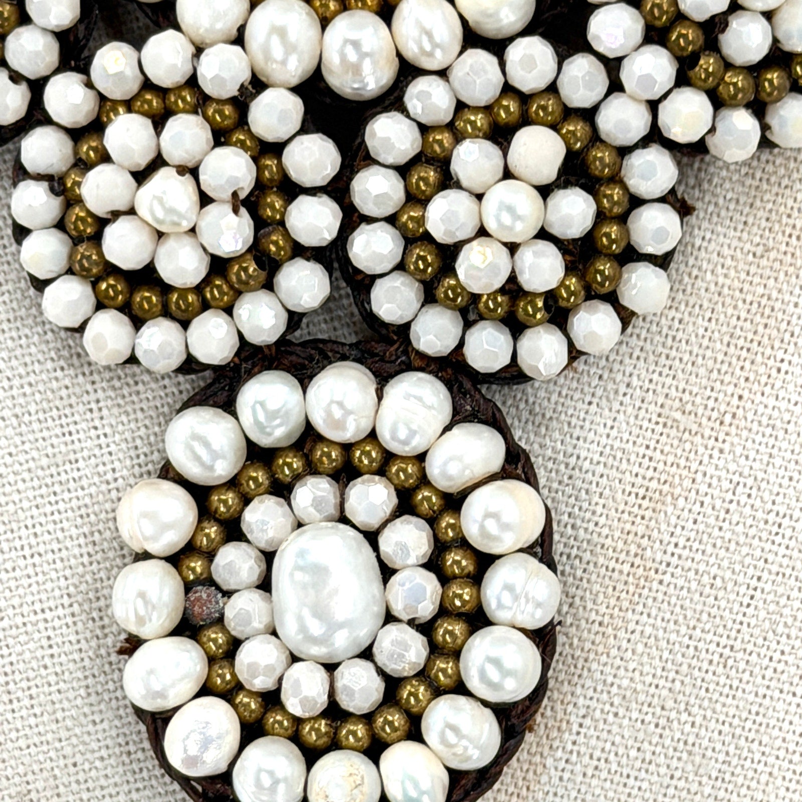 Vintage Handcrafted Freshwater Pearl White Howlite Bib Statement Necklace