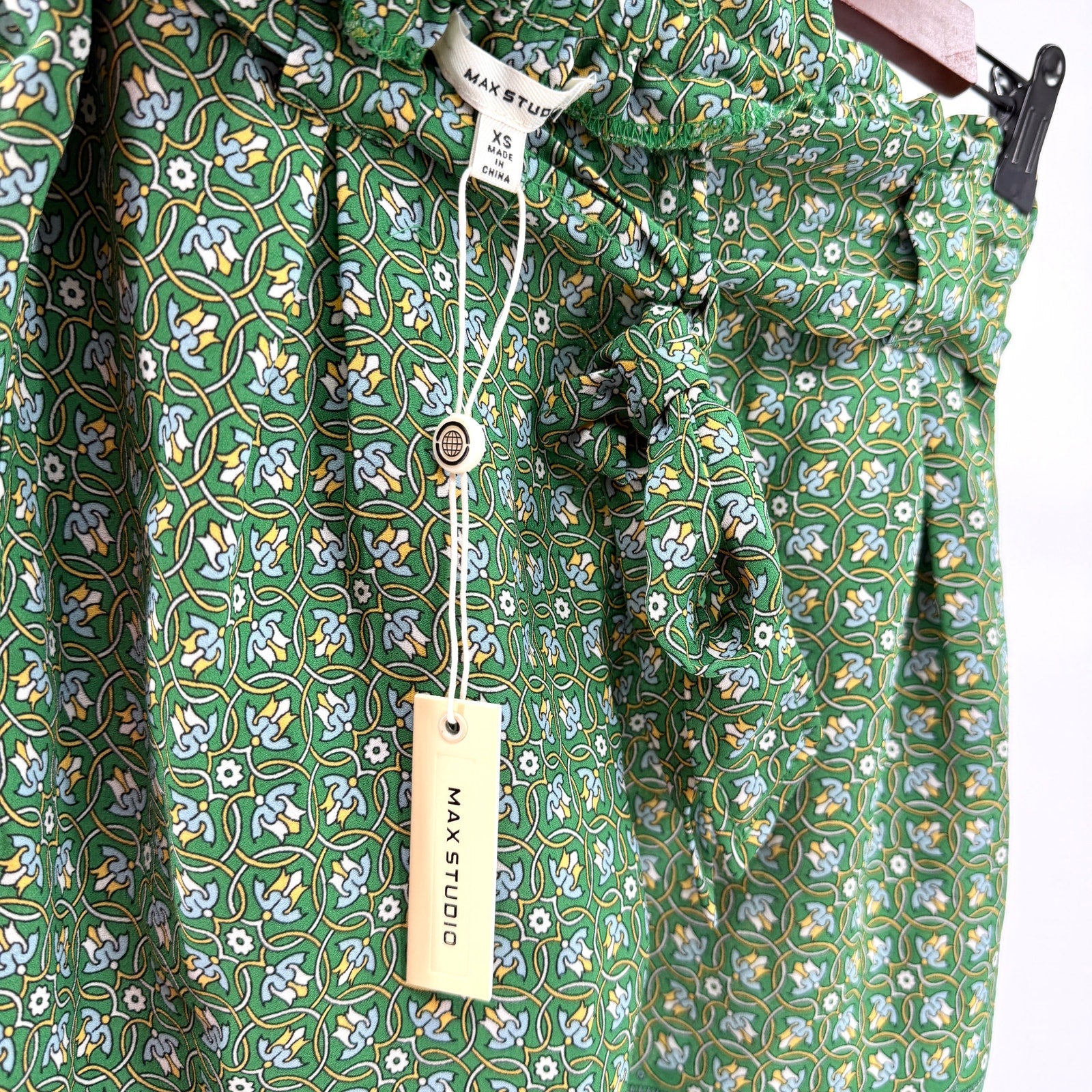 Max Studio Green Floral Paperbag Waist Tie-Front Shorts