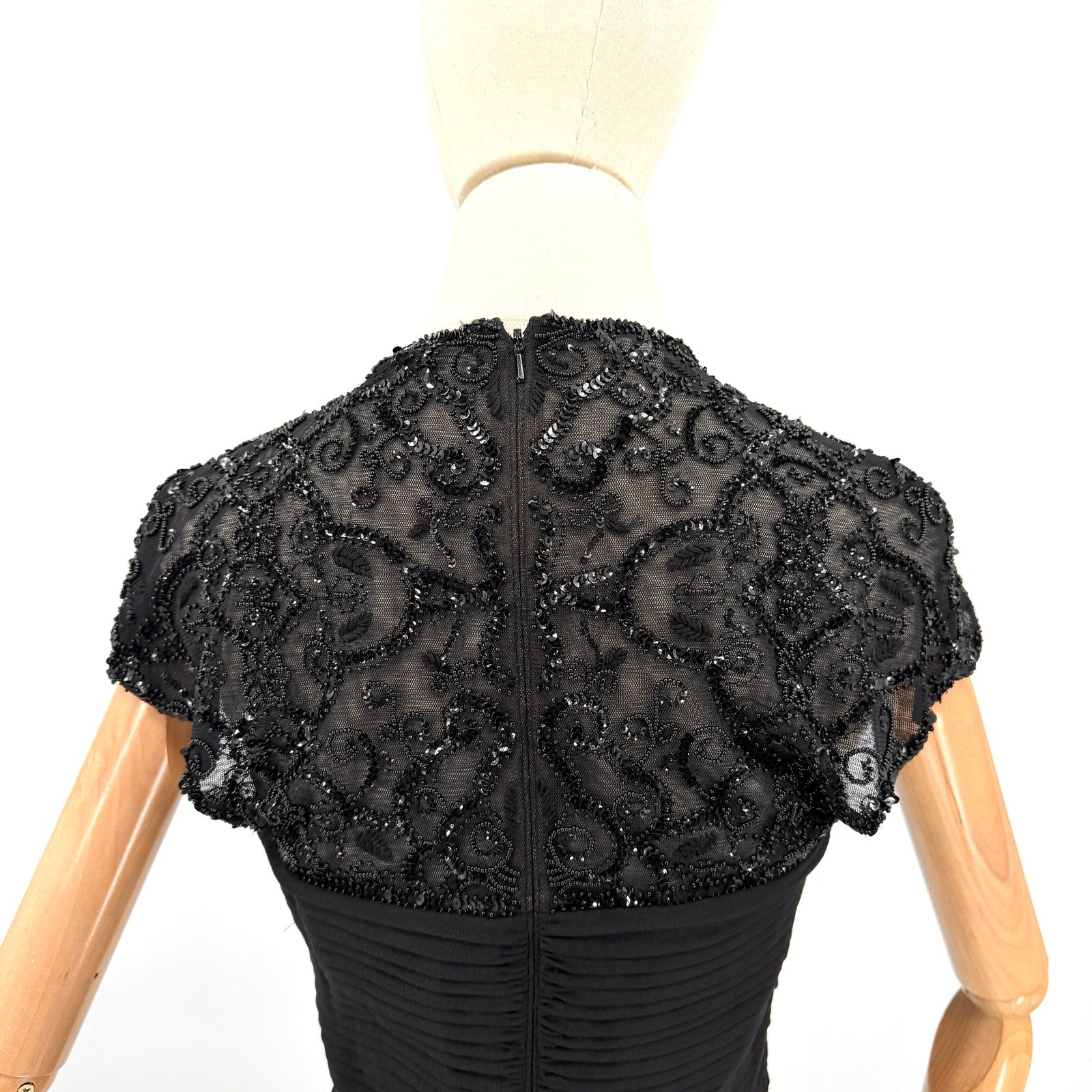 Vintage Y2K Tadashi Collection Black 100% Silk Beaded Vamp Goth Glam Gown