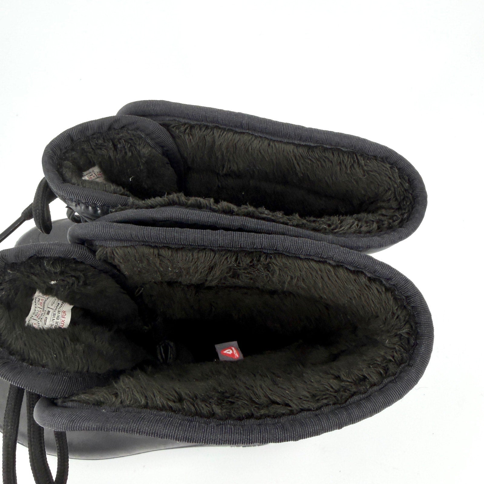 The North Face Black Patent Trim Waterproof Lace Up Snow Boots