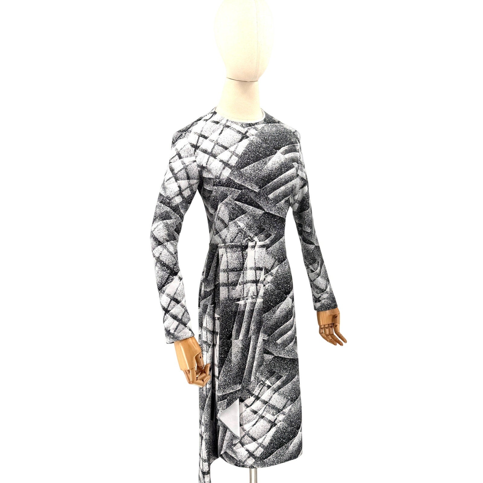 Vintage 90s Sharrone Black White Graphic Print Midi Dress