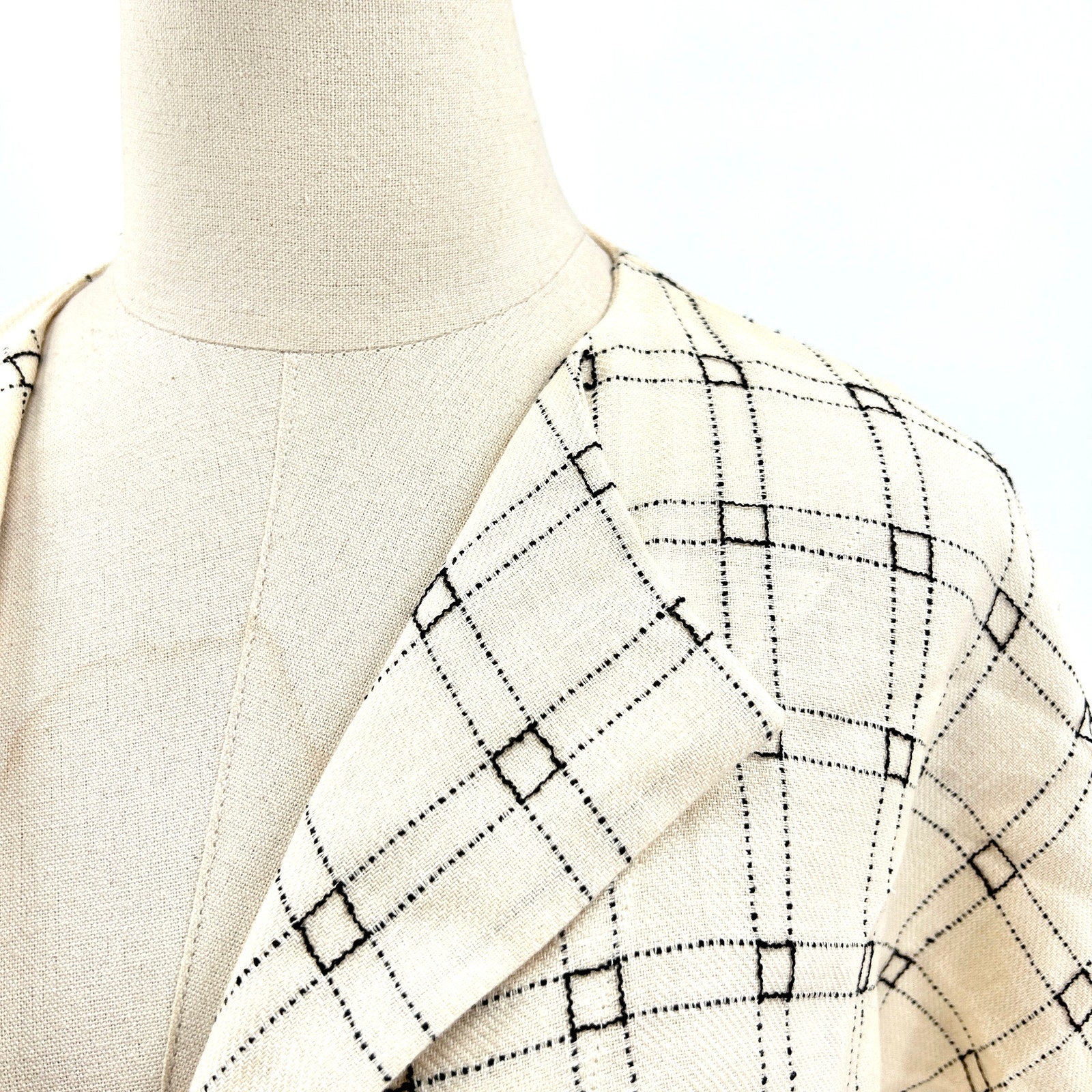 Vintage Jerry Giardelli Cream Black Geometric Open Front Jacket