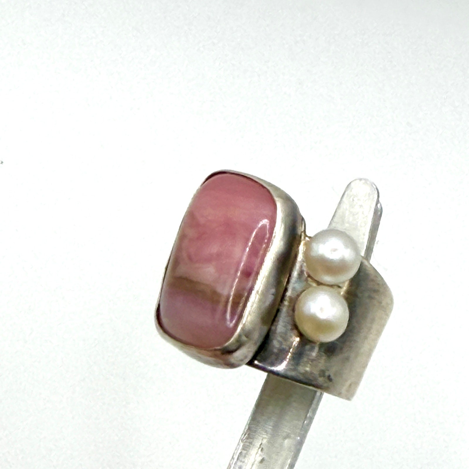 Vintage 90s Pink Rhodochrosite Stamped Sterling Silver Pearl Wide Band Ring