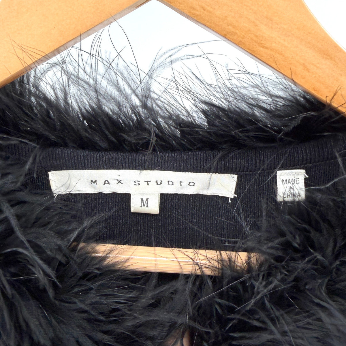 Vintage Y2K Max Studio Black Whimsigoth Genuine Feather Collar Ribbed Sweater