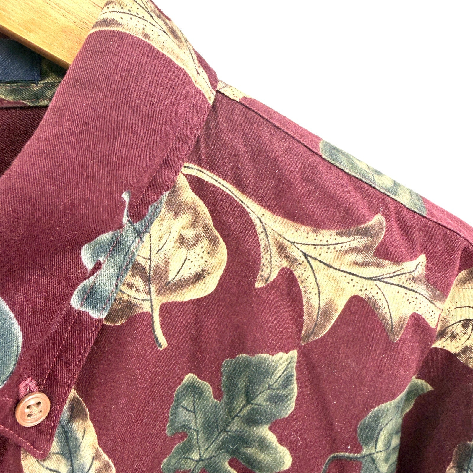 Vintage 90s Chaps Ralph Lauren Maroon 100% Cotton Leaf Print Button Up