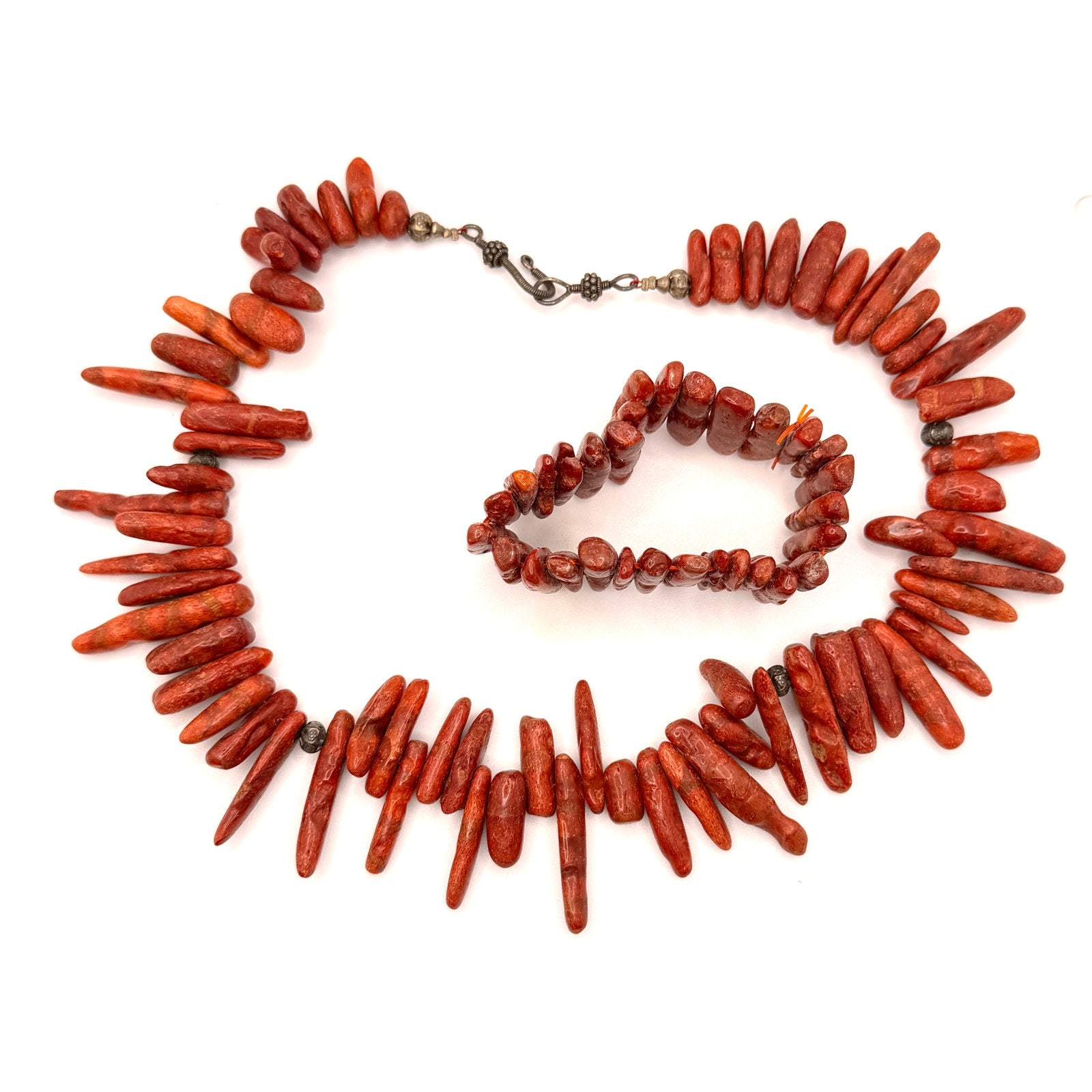 Vintage 90s Red Apple Coral Branch Fringe Necklace Stretch Bracelet Set