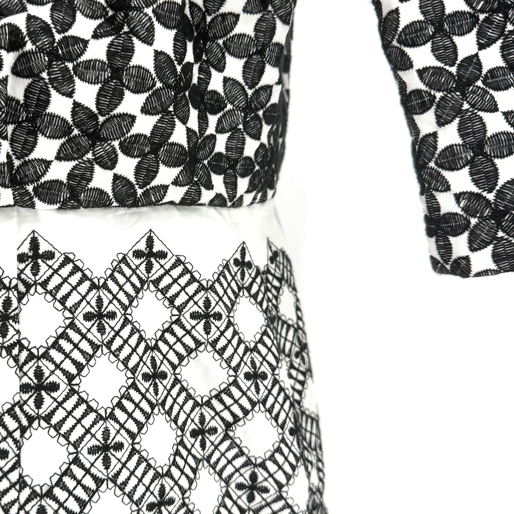 Elie Tahari Black White 100% Cotton Embroidered Eyelet Shift Coat Dress