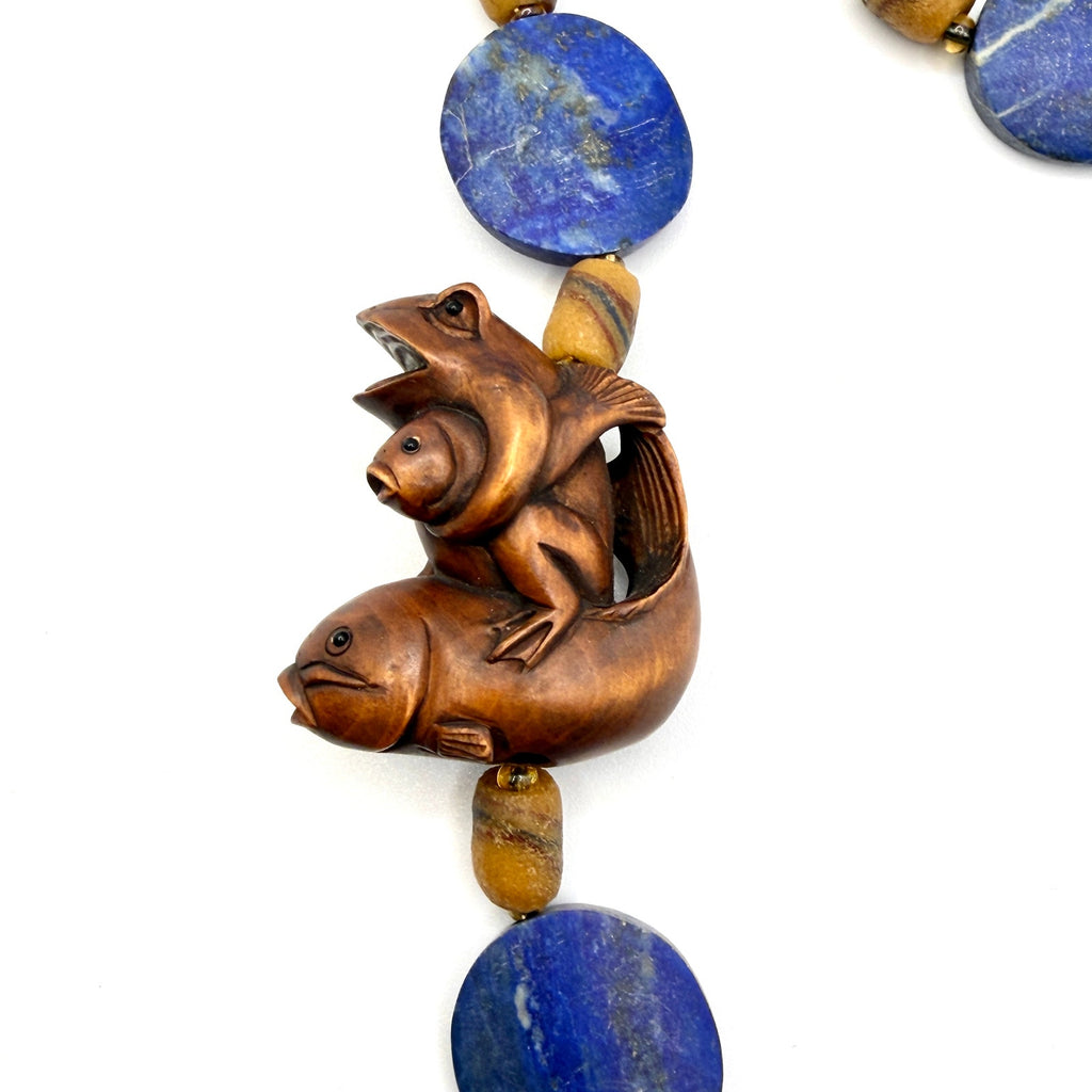 Vintage 90s Lapis Lazuli Wood Hand Carved Frog Fish Netsuke Necklace