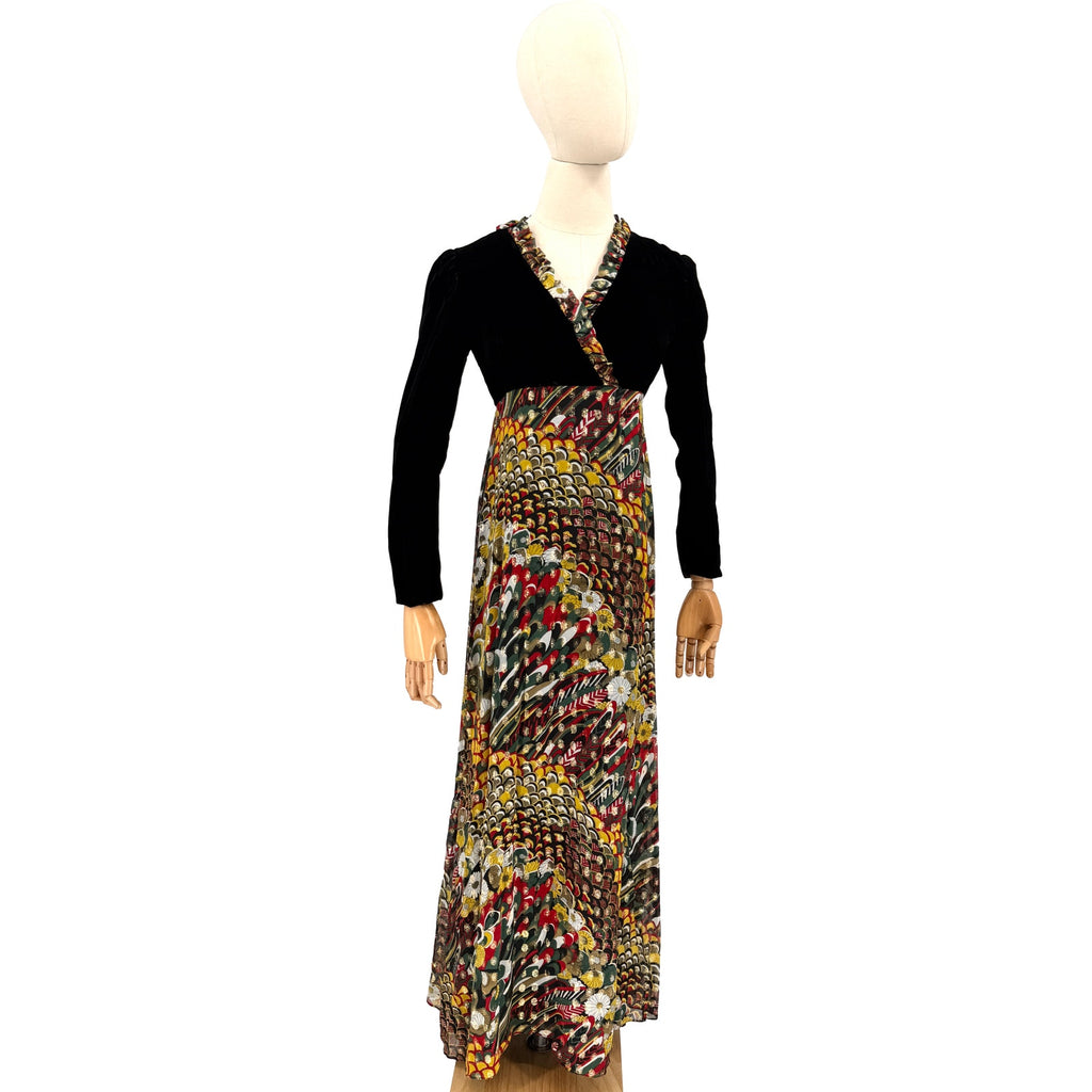 Vintage 70s Black Velvet Psychedelic Gold Empire Waist Evening Gown