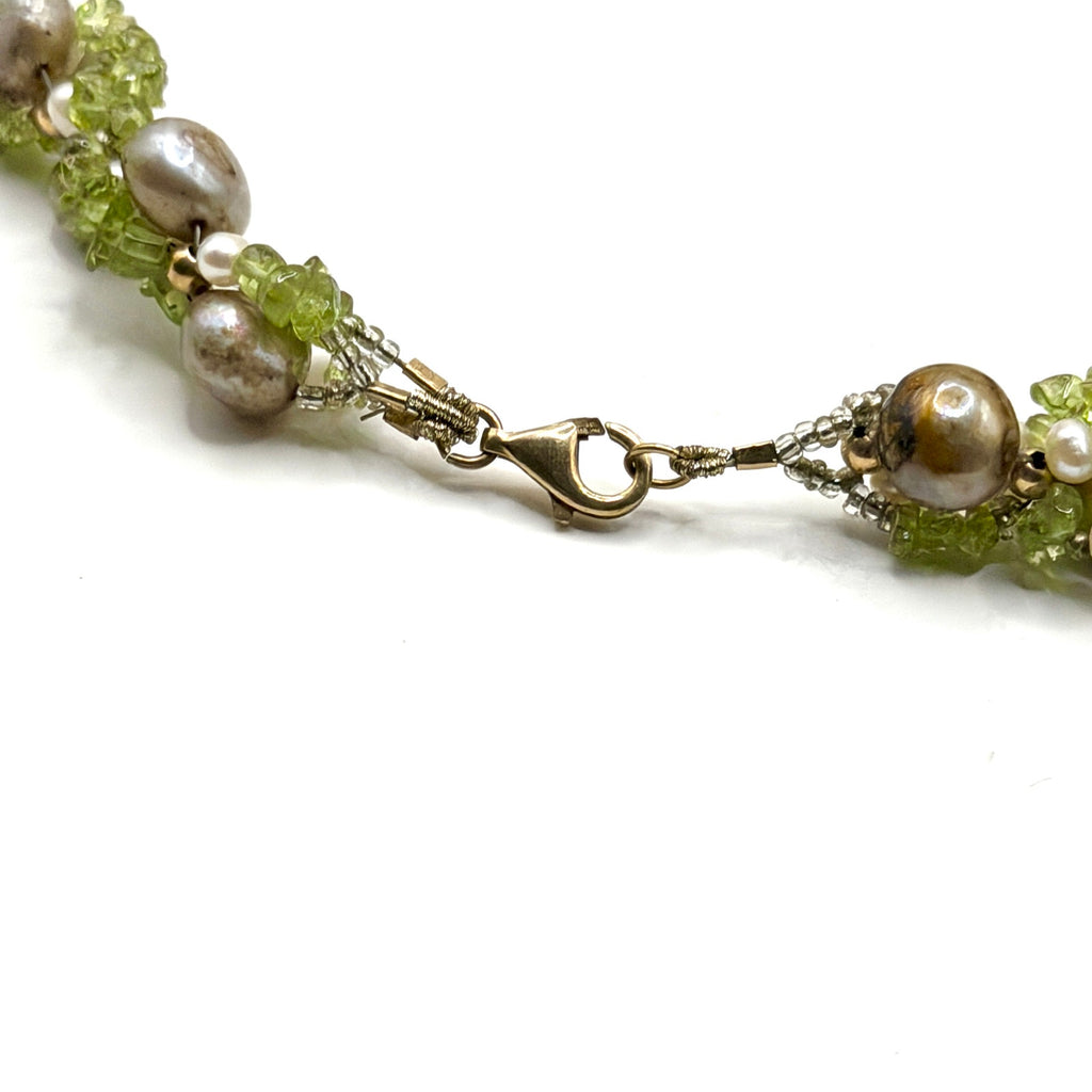 Vintage 90s Green Peridot Bronze Freshwater Pearl Cluster Necklace