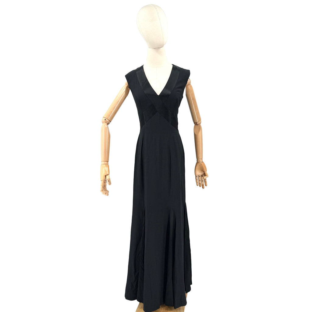 Vintage 80s House of Bianchi Black Bow Back Mermaid Evening Gown