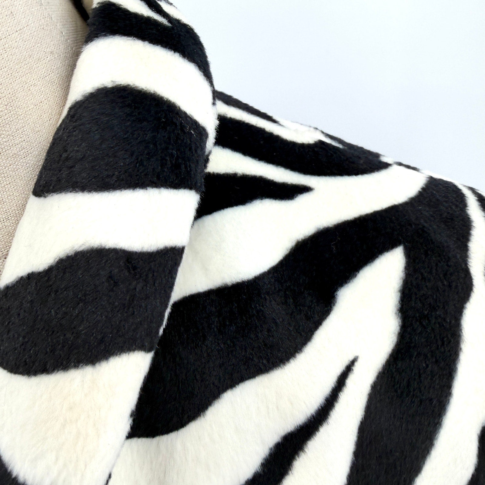 Vintage 90s Focus 2000 Charles Glueck Black White Zebra Mini Skirt Suit Set